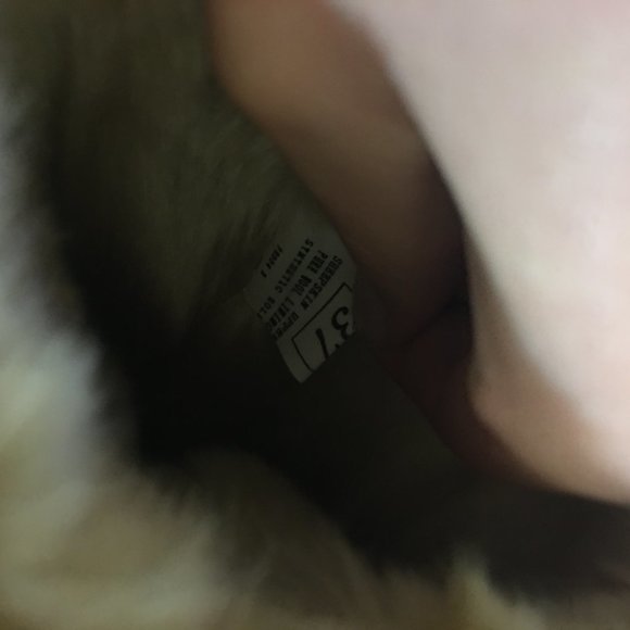 Classic Gold Sequin Australia UGG - Picture 5 of 11